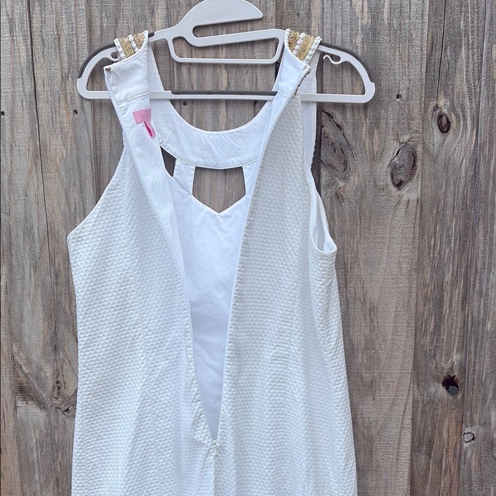 Lilly Pulitzer White and Gold Mini Dress
Laundered, perfect condition - Picture 10 of 16